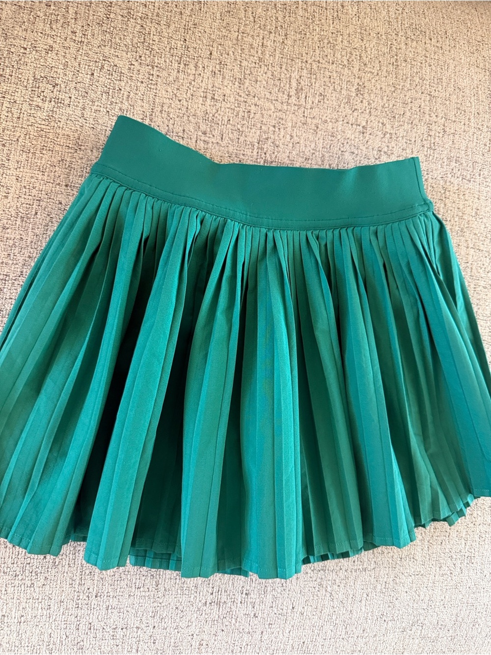Lululemon Varsity high-rise pleated tennis skirt green color size 0
